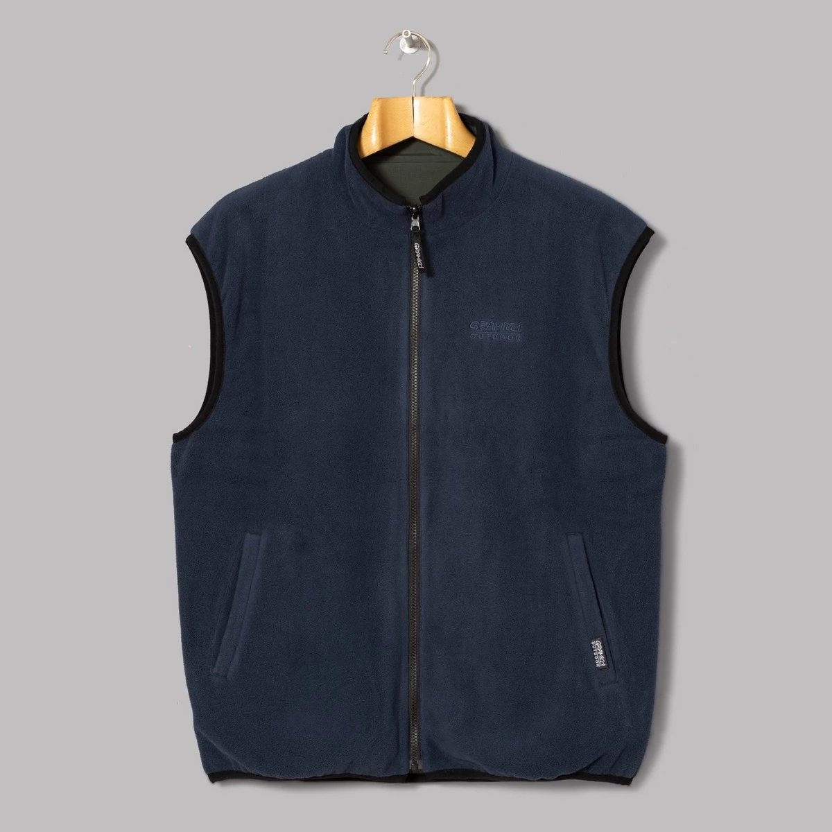 Gramicci Reversible Vest - Image 3
